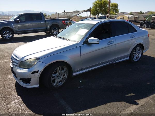 2013 MERCEDES-BENZ C 250 LUXURY/SPORT