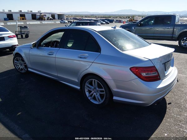 2013 MERCEDES-BENZ C 250 LUXURY/SPORT