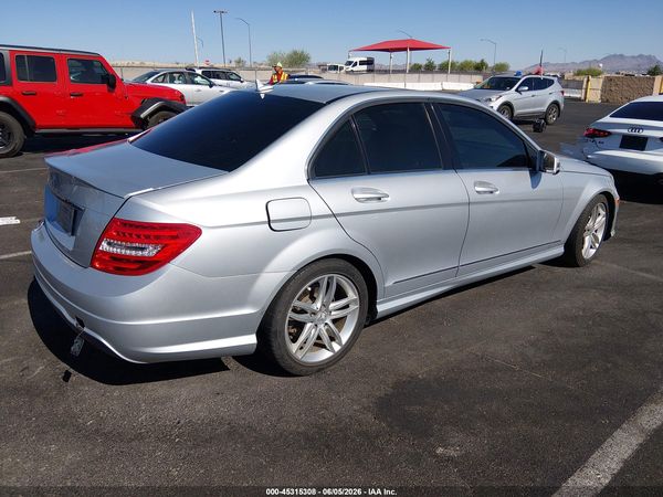2013 MERCEDES-BENZ C 250 LUXURY/SPORT