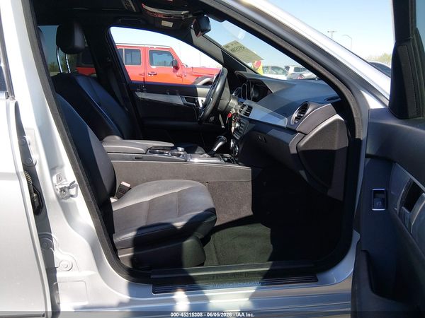 2013 MERCEDES-BENZ C 250 LUXURY/SPORT
