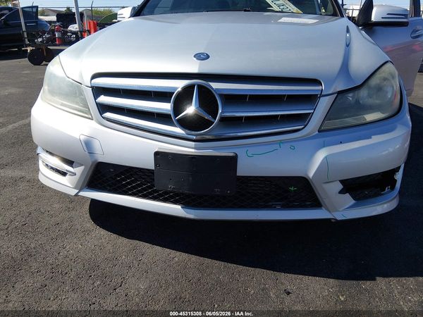 2013 MERCEDES-BENZ C 250 LUXURY/SPORT