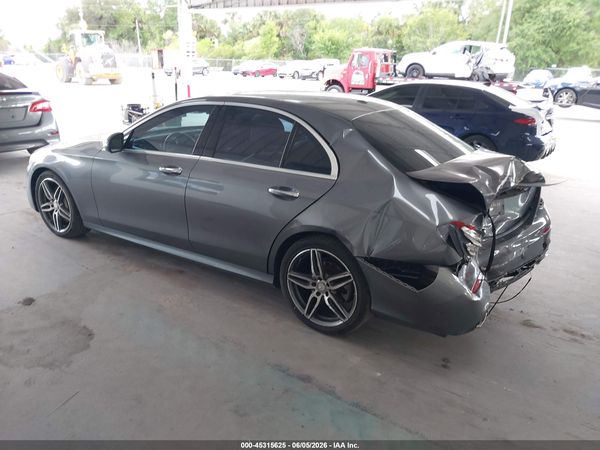 2017 MERCEDES-BENZ E 300 E300