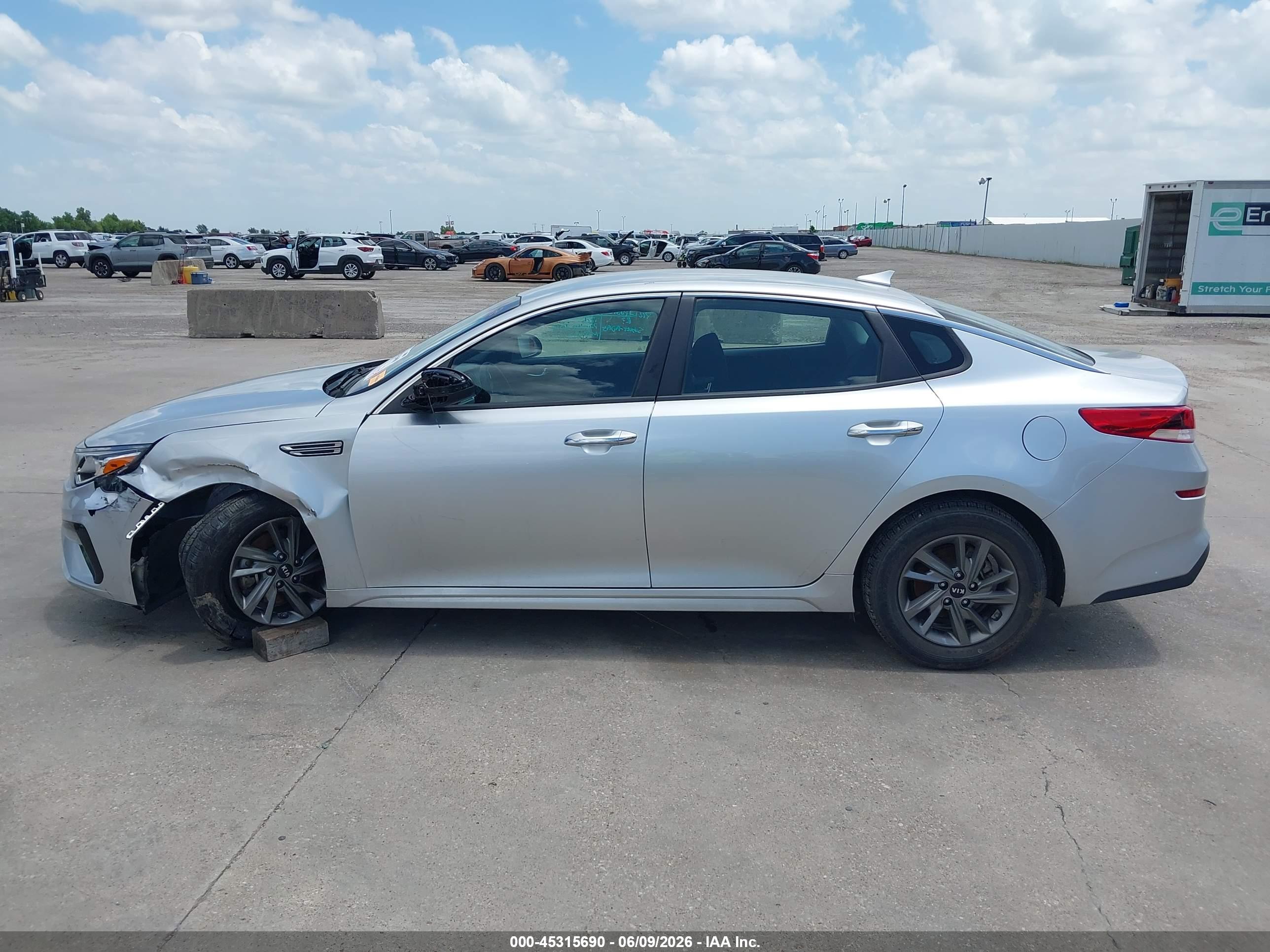 2019 KIA OPTIMA LX