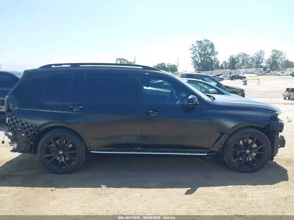 2024 BMW X7 XDRIVE40I
