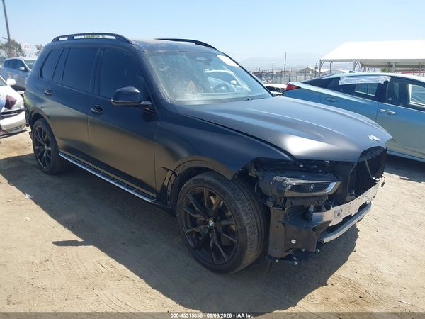 2024 BMW X7 XDRIVE40I