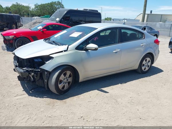 2016 KIA FORTE LX