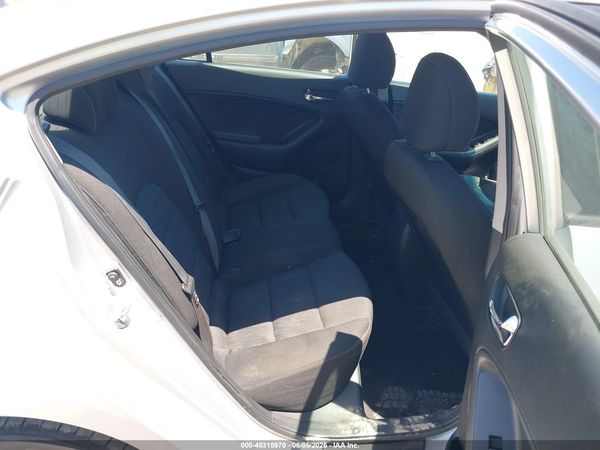 2016 KIA FORTE LX