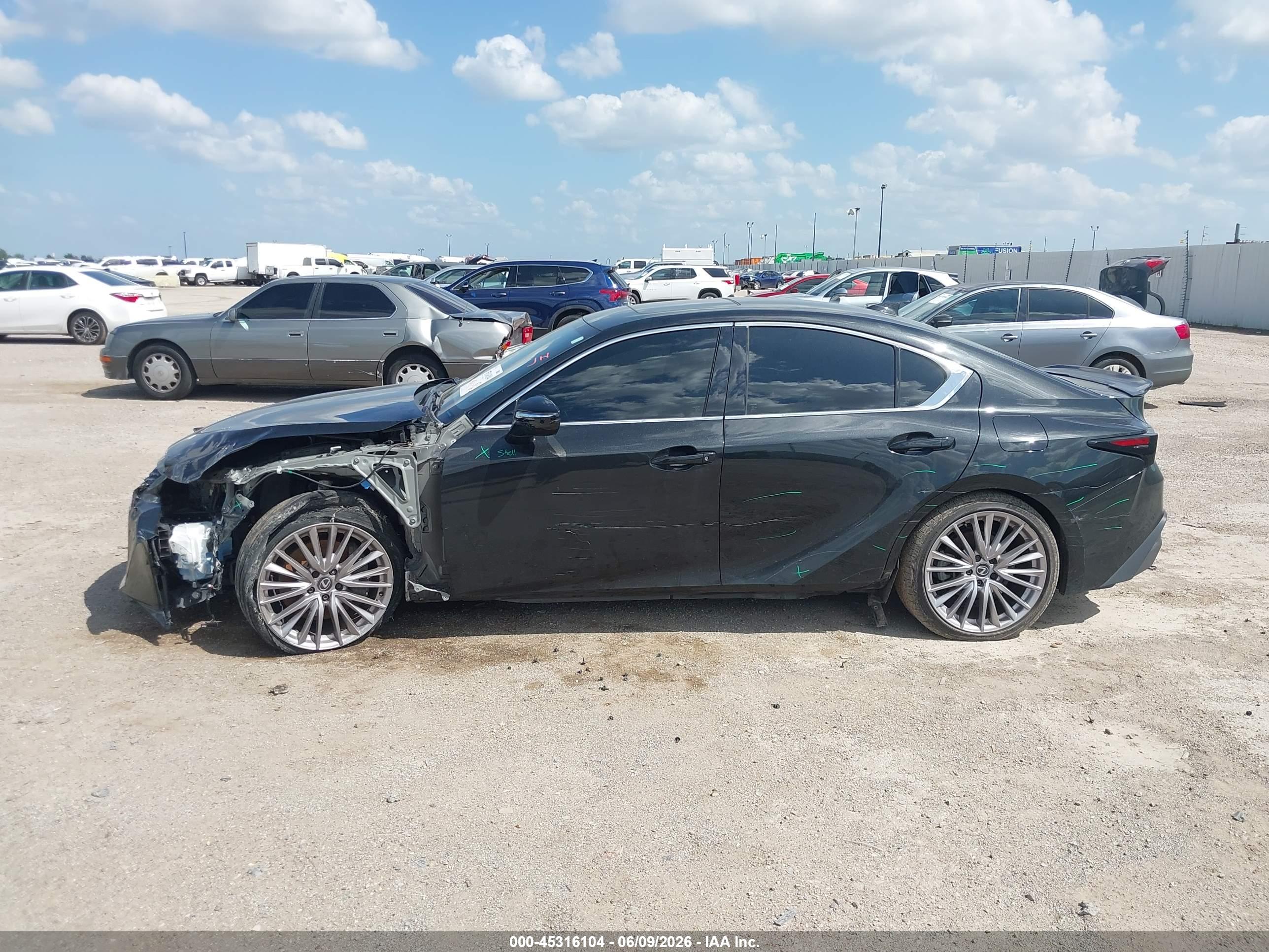 2024 LEXUS IS 300 300 Premium