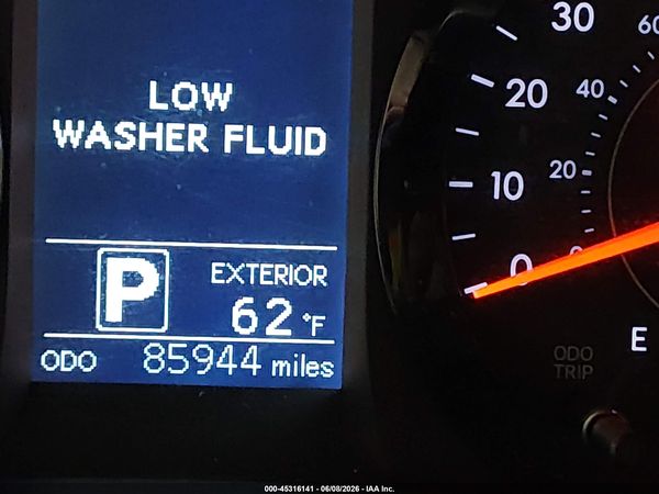 2017 TOYOTA SIENNA LE 8 PASSENGER