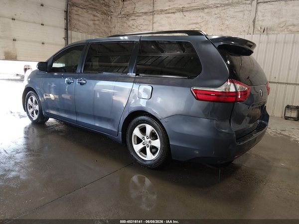 2017 TOYOTA SIENNA LE 8 PASSENGER