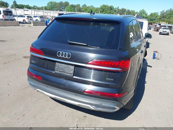 2021 AUDI Q7