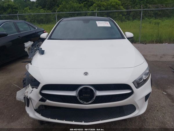 2022 MERCEDES-BENZ A 220 A220