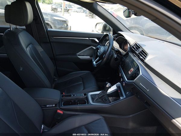 2023 AUDI Q3