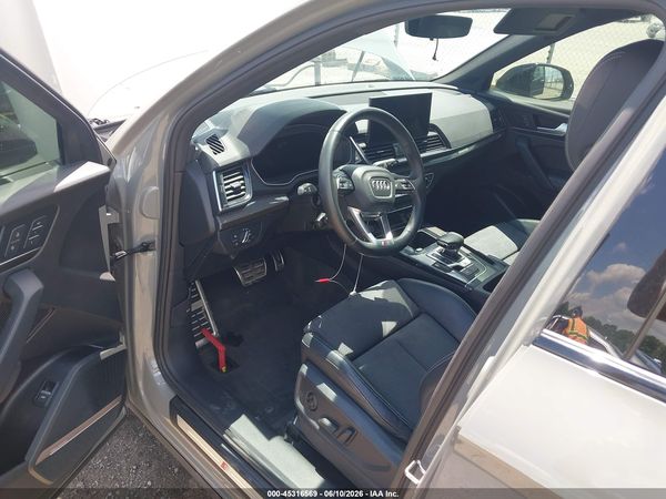 2021 AUDI SQ5