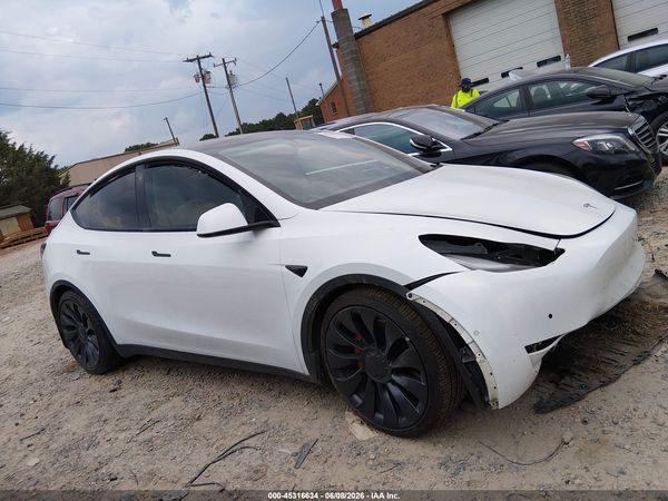 2022 TESLA MODEL Y