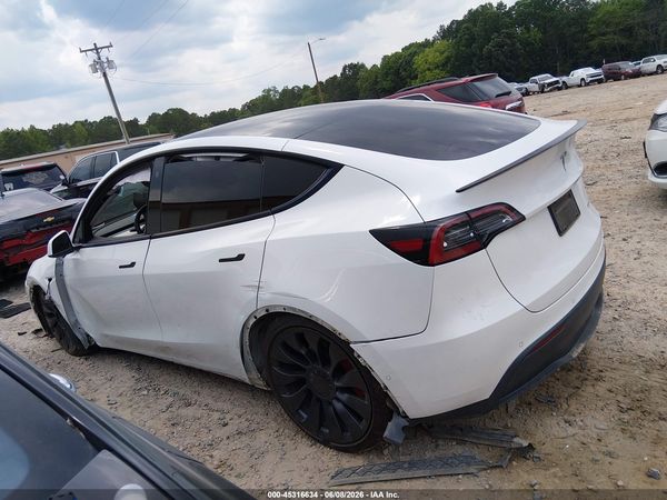 2022 TESLA MODEL Y