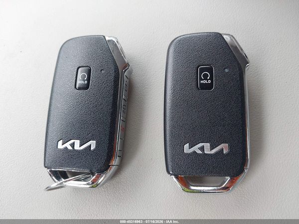 2022 KIA SORENTO PLUG-IN HYBRID SX