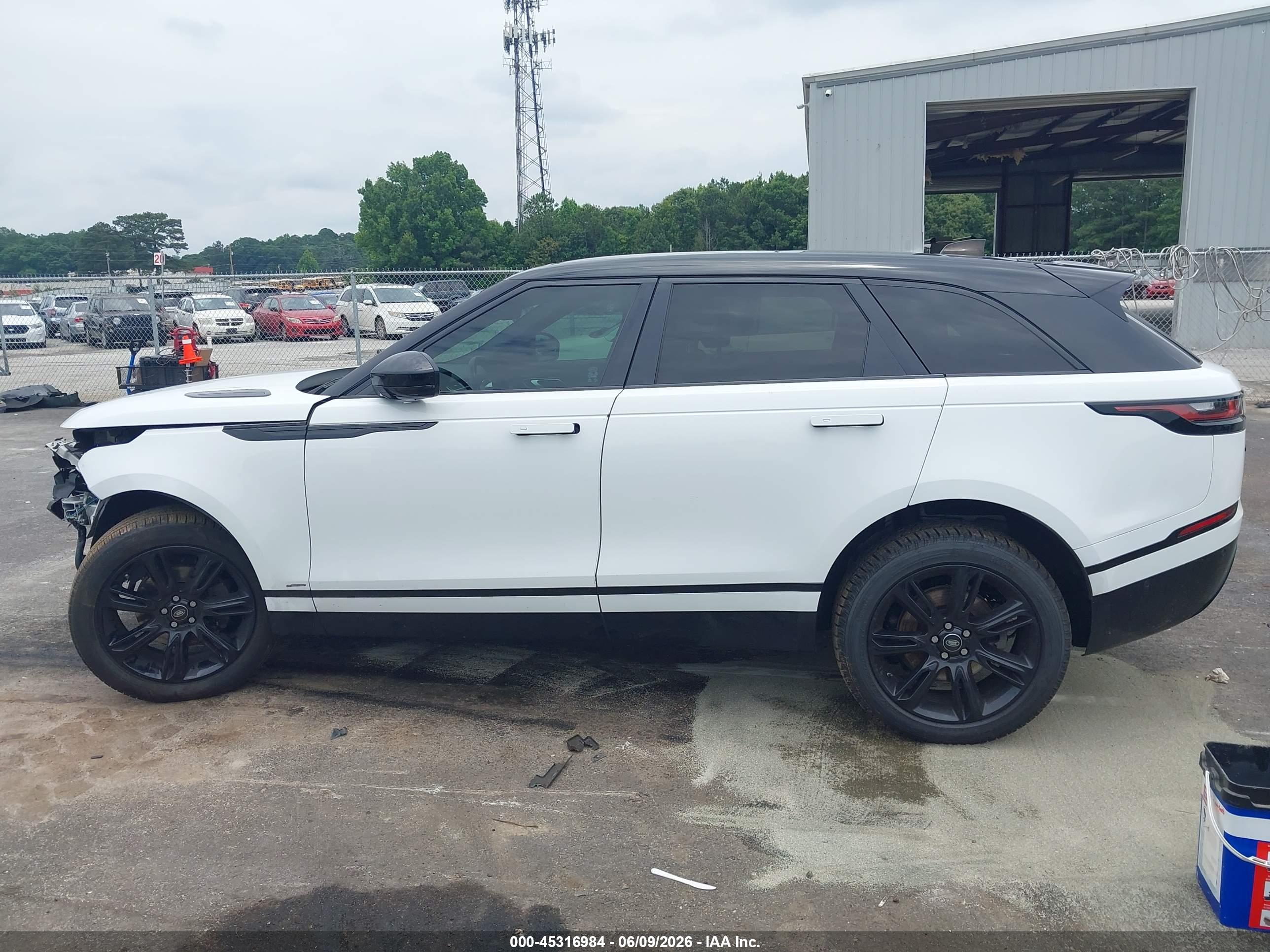 2019 LAND ROVER RANGE ROVER VELAR P250 R-DYNAMIC SE