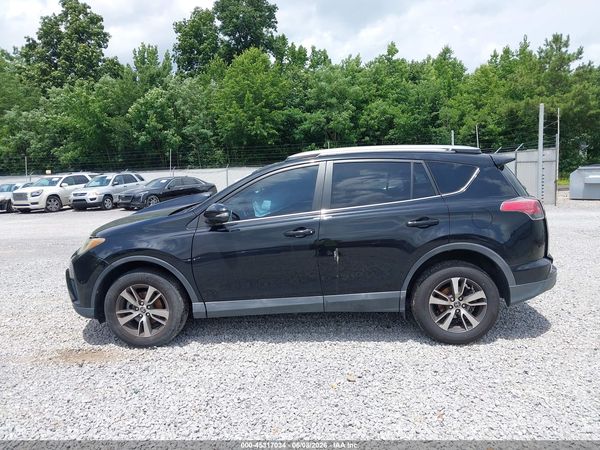 2017 TOYOTA RAV4 XLE