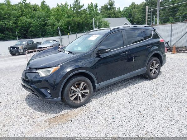 2017 TOYOTA RAV4 XLE