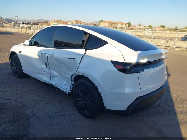 2026 TESLA MODEL Y