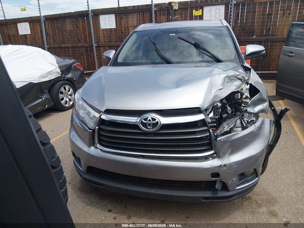 2016 TOYOTA HIGHLANDER XLE V6