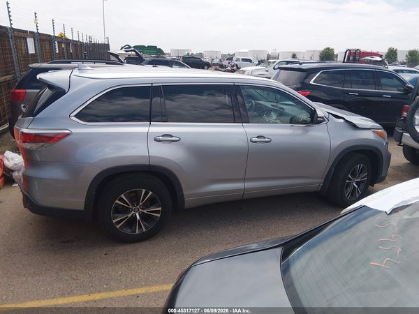 2016 TOYOTA HIGHLANDER XLE V6