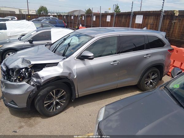 2016 TOYOTA HIGHLANDER