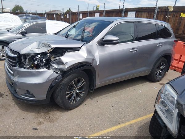 2016 TOYOTA HIGHLANDER XLE V6