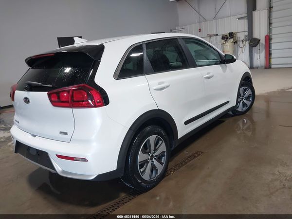 2018 KIA NIRO FE