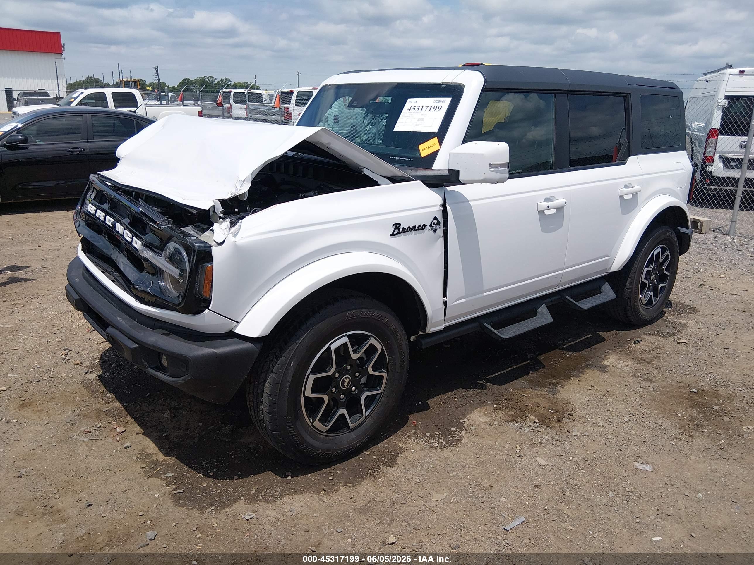 2024 FORD BRONCO OUTER BANKS — I2