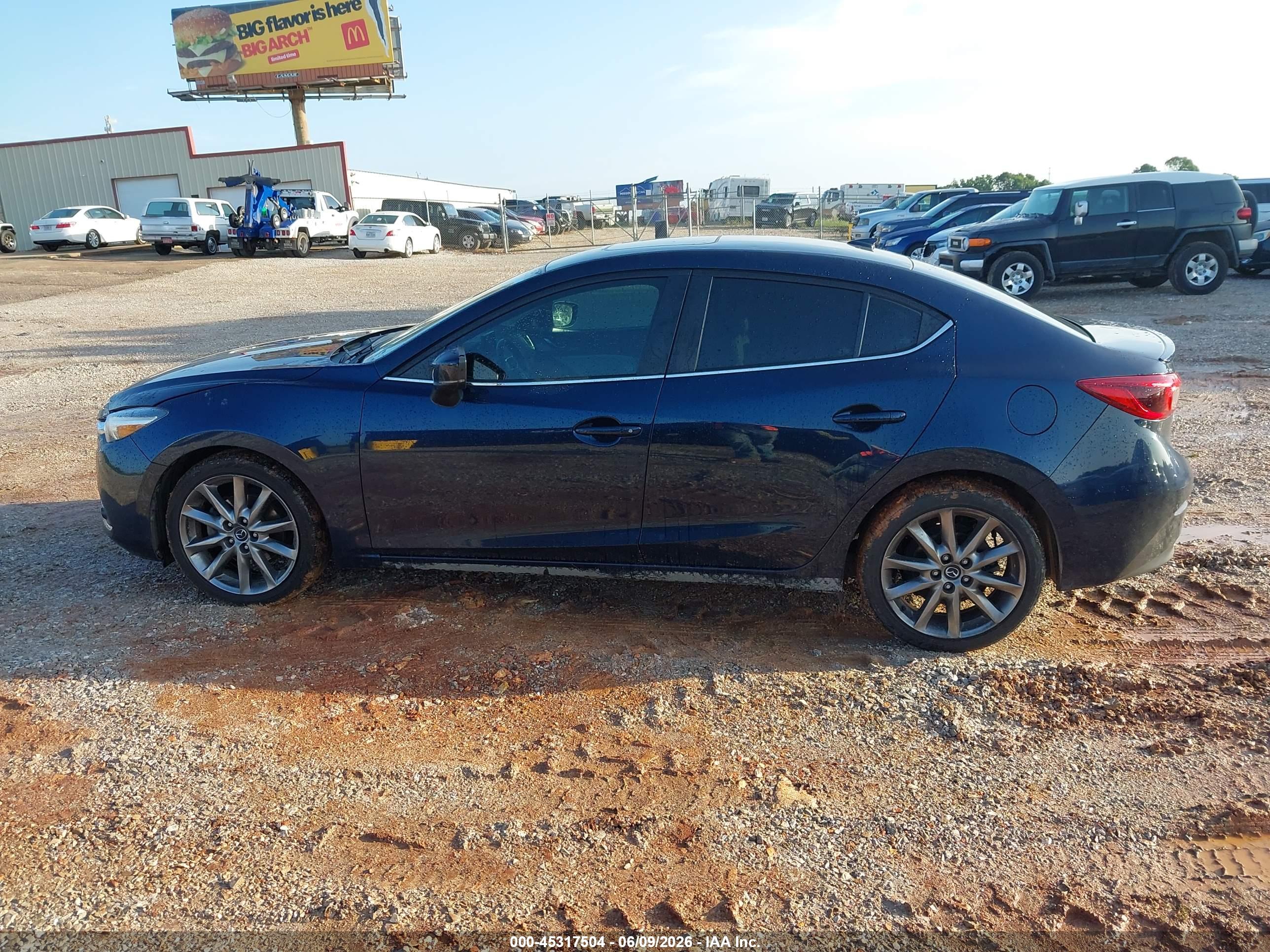2018 MAZDA MAZDA3 GRAND TOURING
