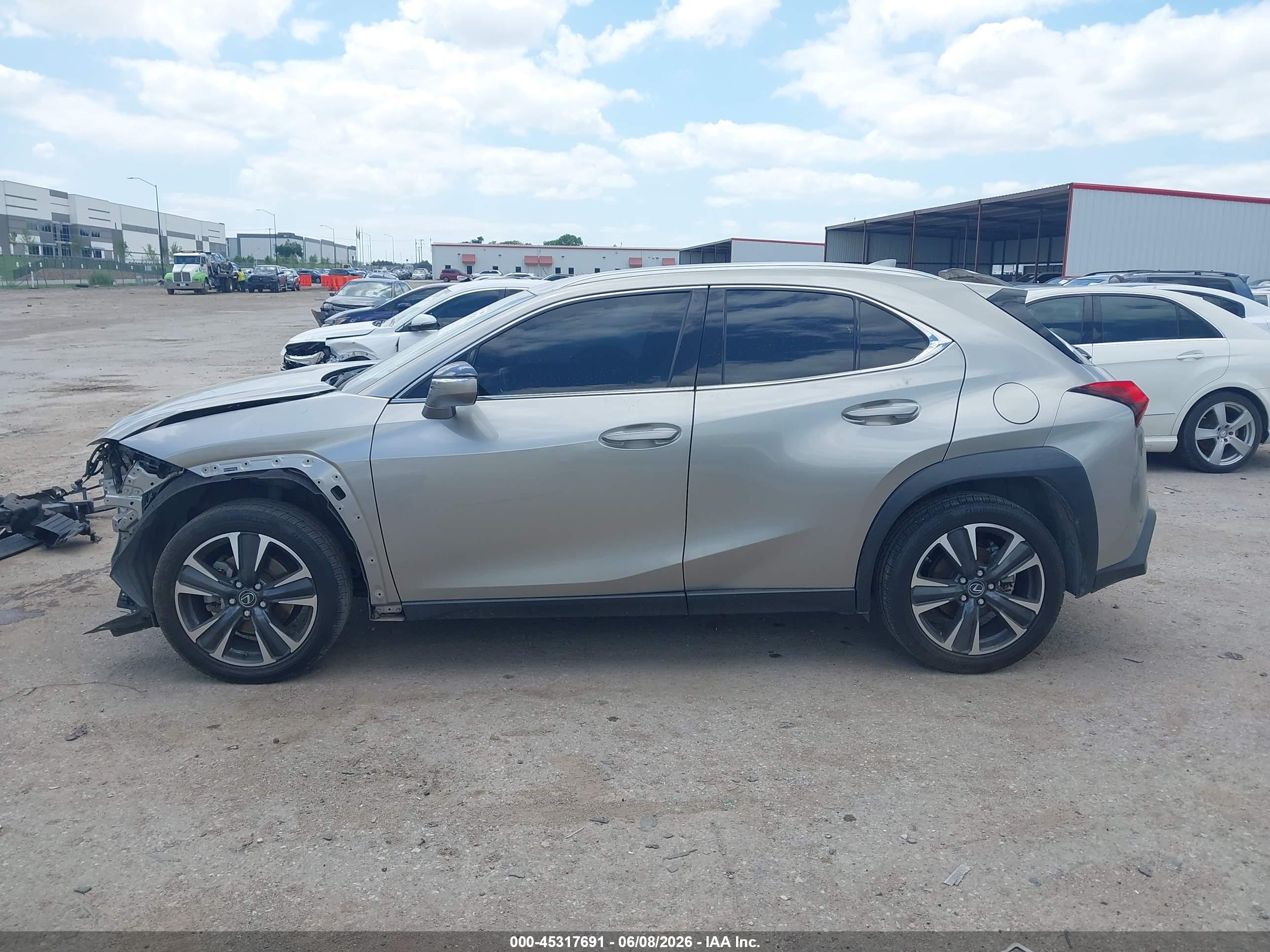 2021 LEXUS UX 200 200 Premium