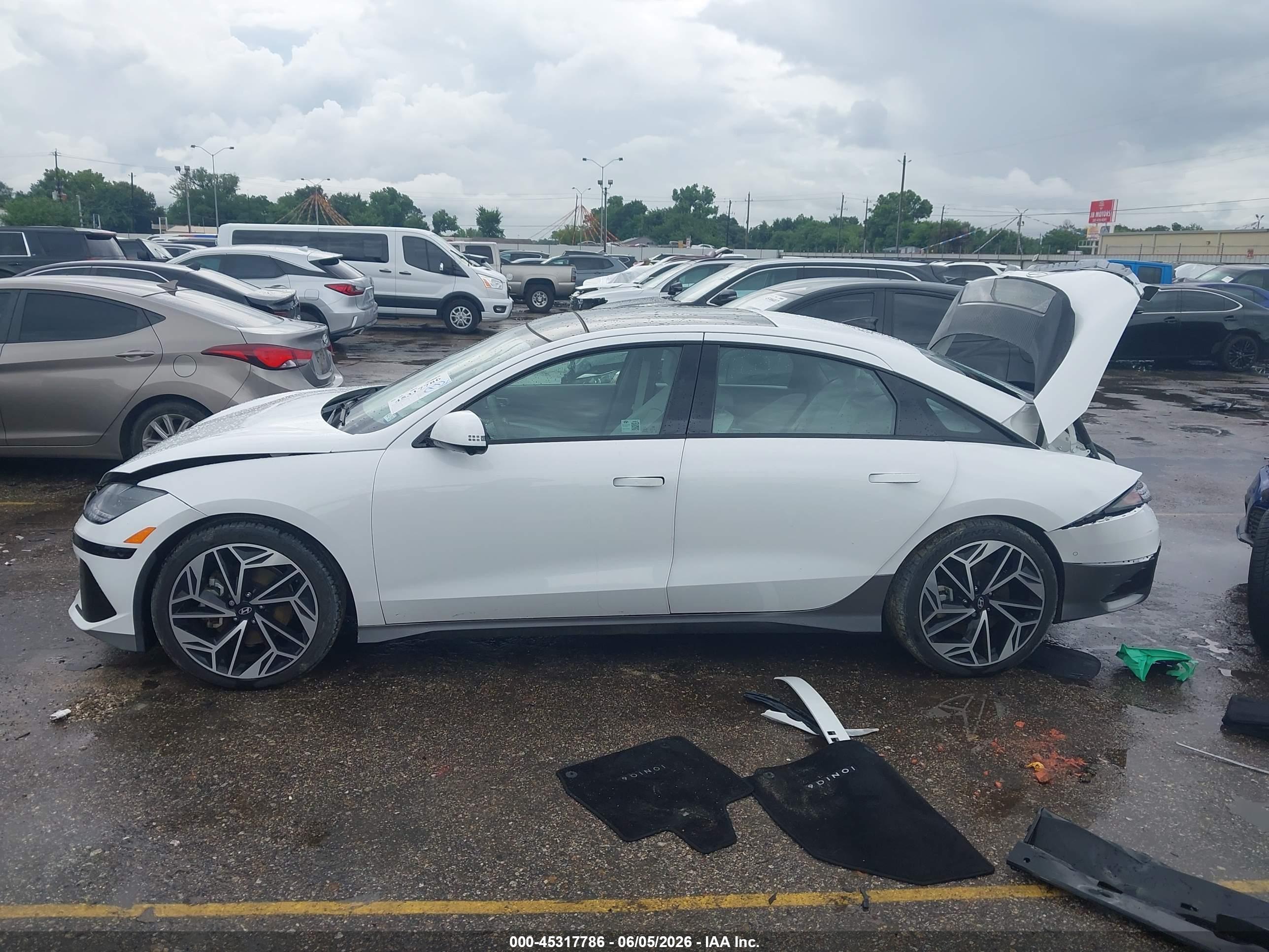 2024 HYUNDAI IONIQ 6 LIMITED