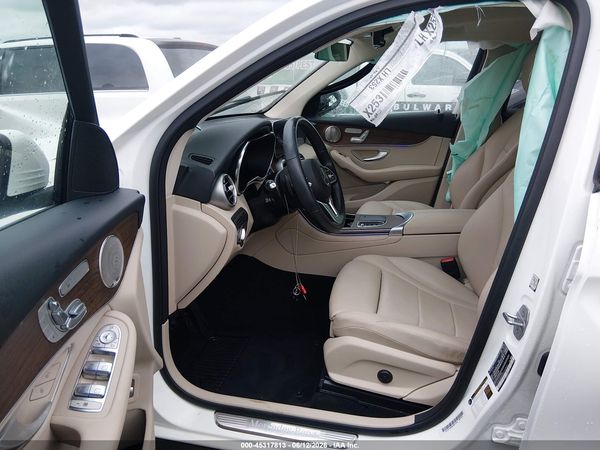 2021 MERCEDES-BENZ GLC 300 4MATIC SUV