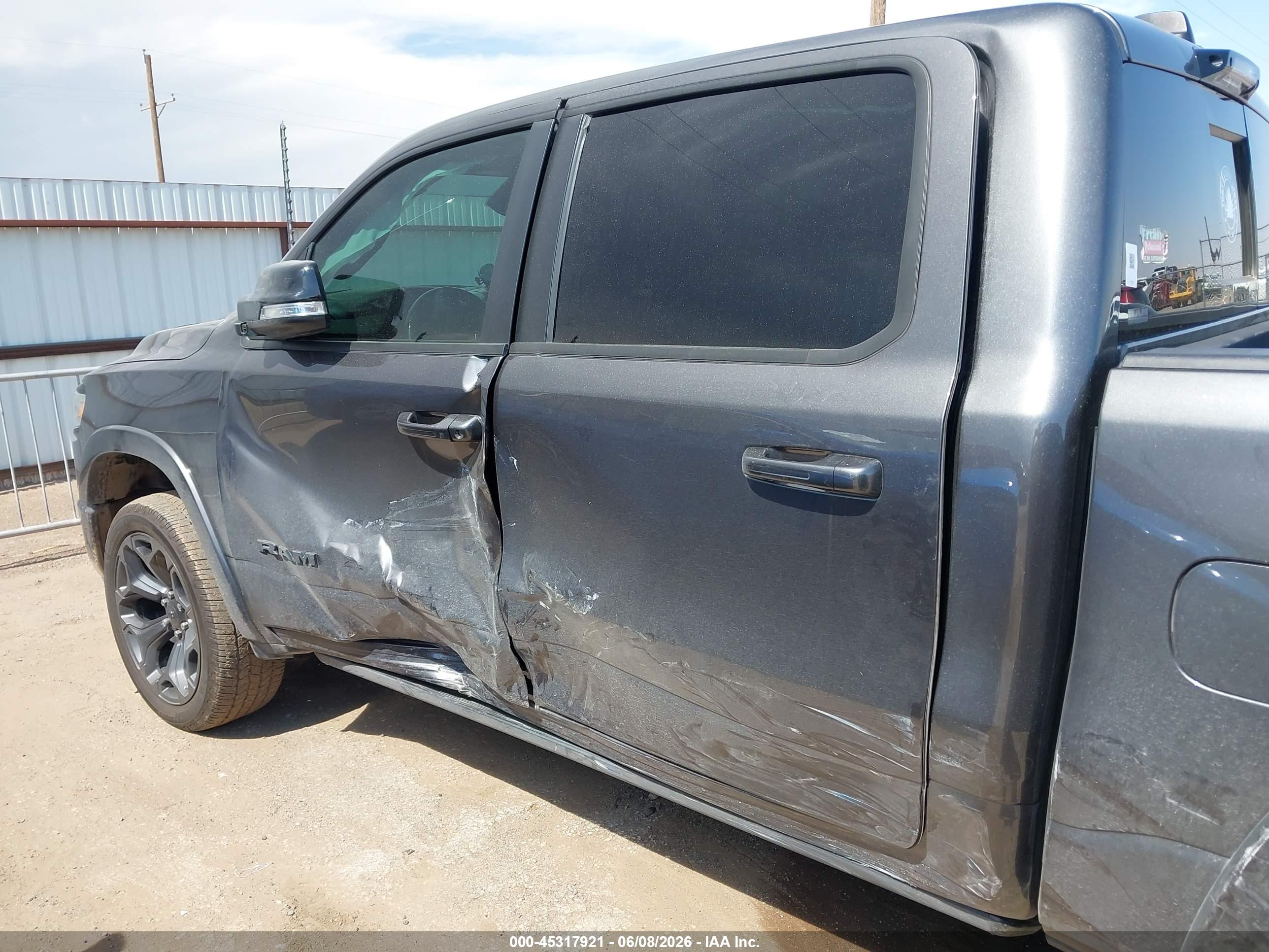 2021 RAM 1500 LIMITED  4X2 5'7 BOX