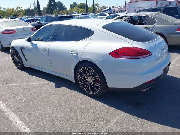 2015 PORSCHE PANAMERA 4
