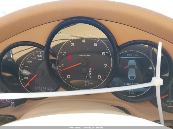 2015 PORSCHE PANAMERA 4