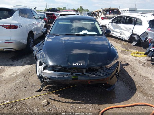 2022 KIA K5 LXS
