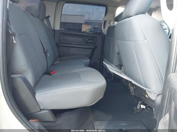 2018 RAM 2500 TRADESMAN  4X4 8' BOX