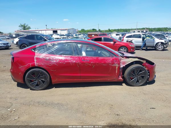 2026 TESLA MODEL 3