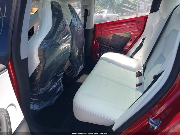 2026 TESLA MODEL 3