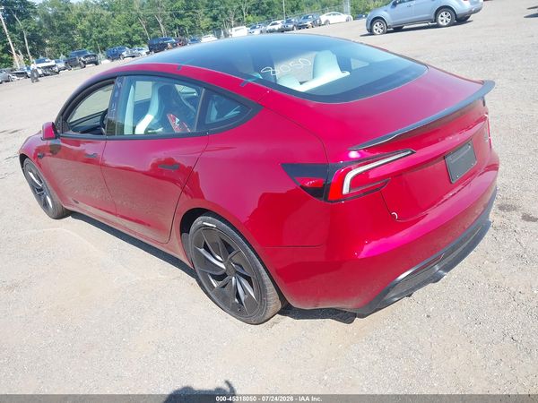 2026 TESLA MODEL 3