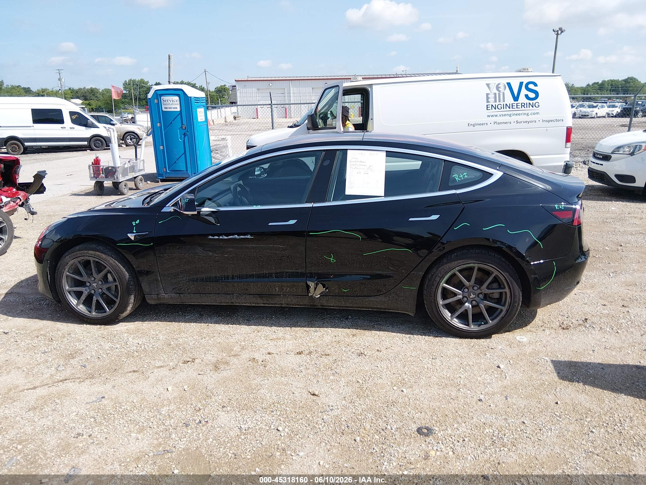 2018 TESLA MODEL 3 LONG RANGE/MID RANGE