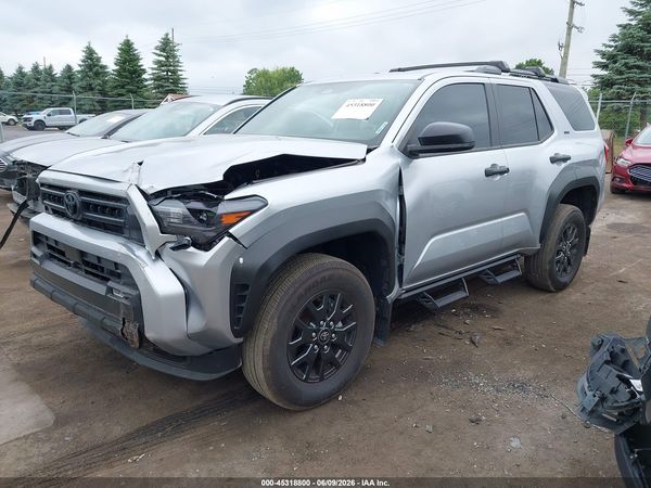 2025 TOYOTA 4RUNNER SR5