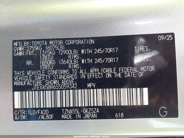 2025 TOYOTA 4RUNNER SR5