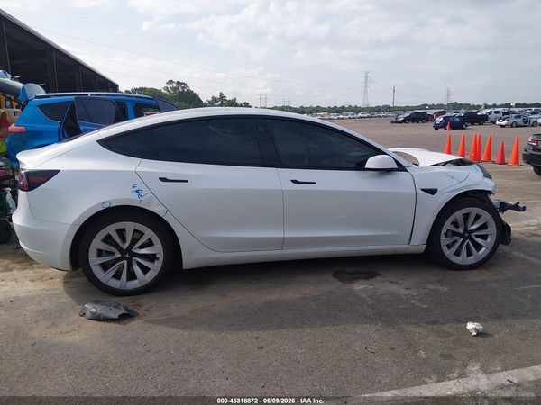 2021 TESLA MODEL 3