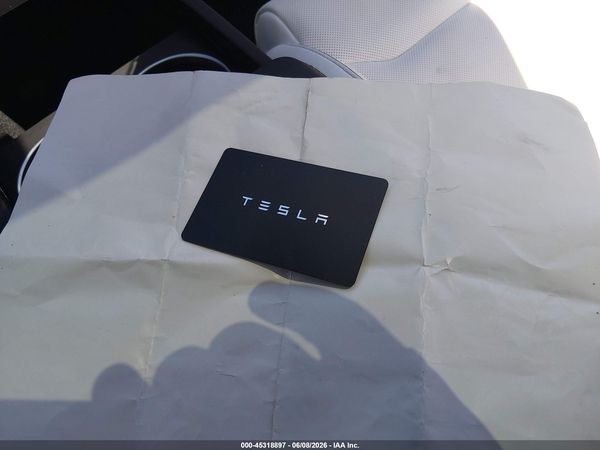 2026 TESLA MODEL 3