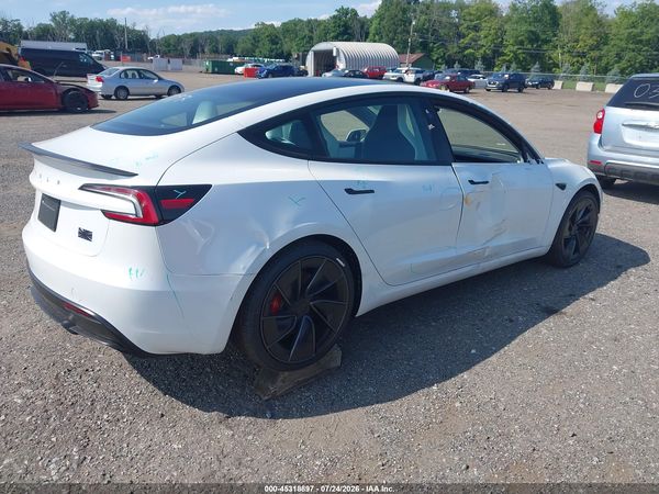 2026 TESLA MODEL 3