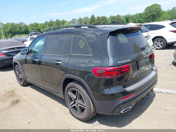2025 MERCEDES-BENZ GLB 250 4MATIC